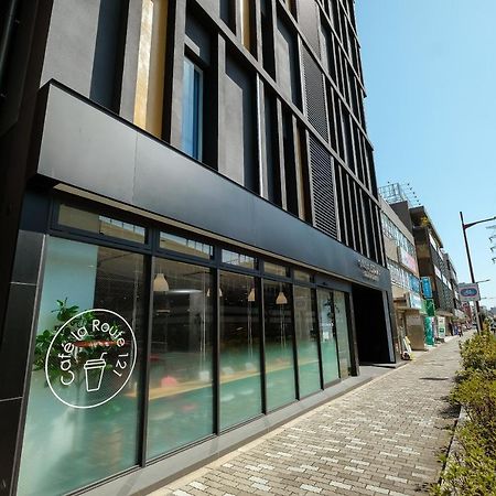 Ele Hotel Kuzuha Hirakata Kültér fotó